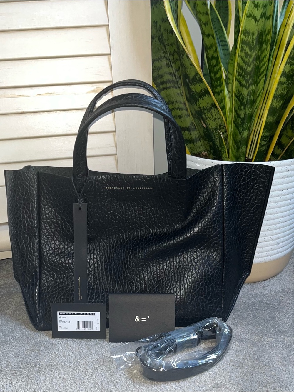 NWT Ampersand As Apostrophe Black Buffalo Half Tote Bag